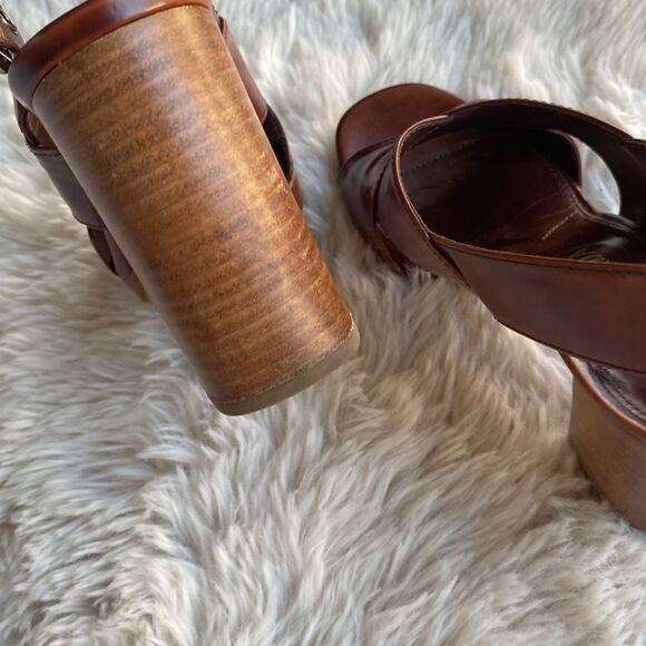 Prada Milano Brandy Leather Chunky High Heels - Picture 7 of 13